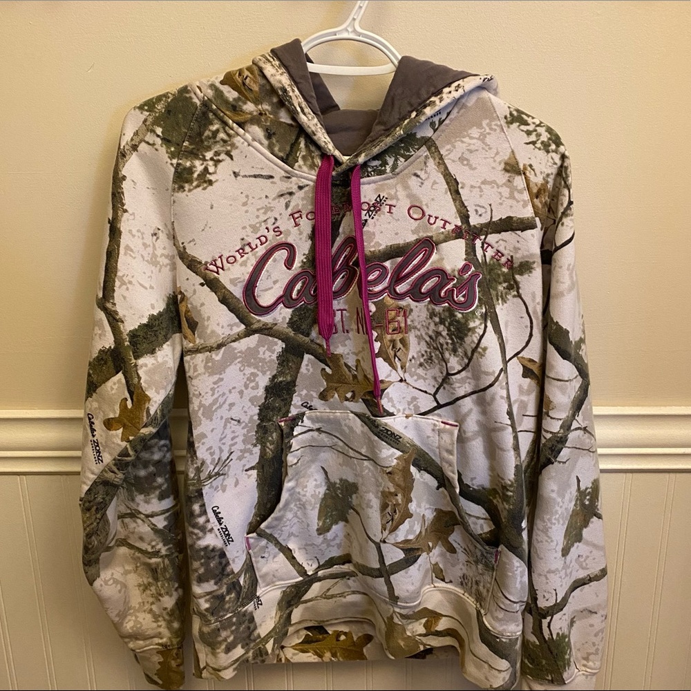 Cabelas Zonz Woodland pattern sweater
